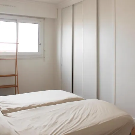 Spacious 120 M Family Nest In 18th Appartamento Parigi